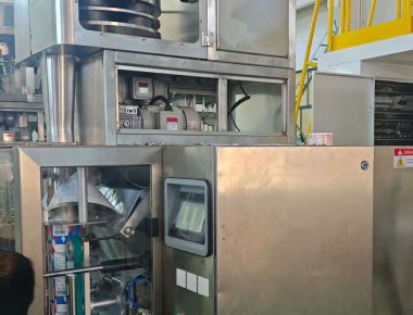 স্বয়ংক্রিয়ভাবে লবণের ওজন ও ব্যাগ প্যাকেজিংয়ের জন্য সম্পূর্ণ শিল্প উৎপাদন লাইন