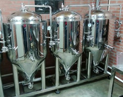 স্টেইনলেস স্টীল ওয়াইন ভিনেগার 150l জ্যাকেটেড ফার্মেন্টেশন ট্যাঙ্ক